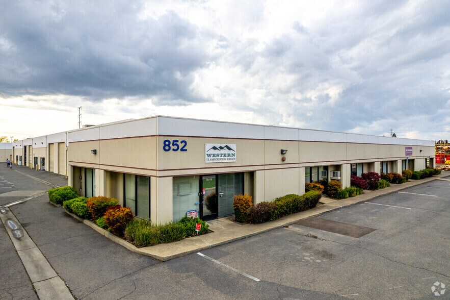 Primary Photo Of 852 Northport Dr, West Sacramento Warehouse For Lease