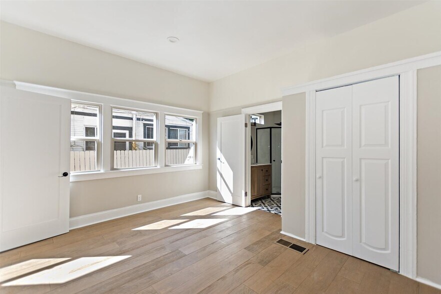 More Photos Of 1703 S Burlington Ave, Los Angeles Apartments For Sale