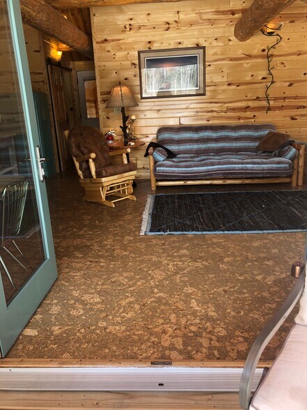 More Photos Of 465 Westover Rd, Two Harbors Specialty For Sale