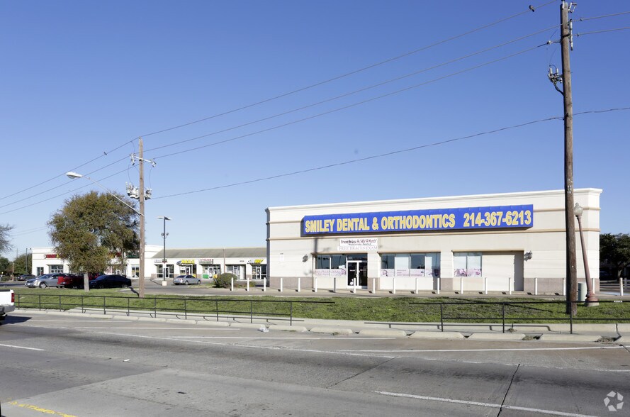 More Photos Of 9203 Skillman St, Dallas General Retail For Lease
