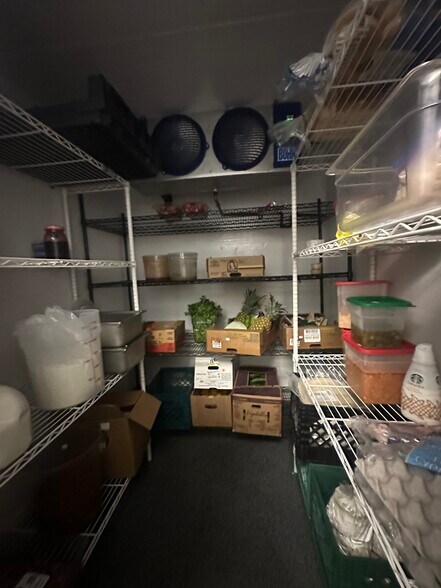 More Photos Of 5715-5775 W Bell Rd, Glendale Unknown For Lease