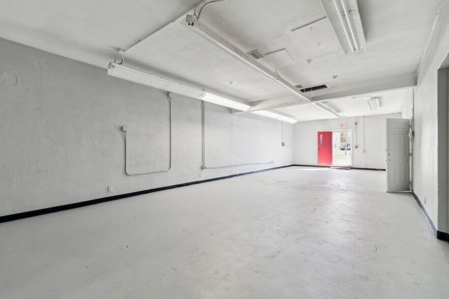 More Photos Of 715 McDuff Ave, Jacksonville Storefront Retail Residential For Sale
