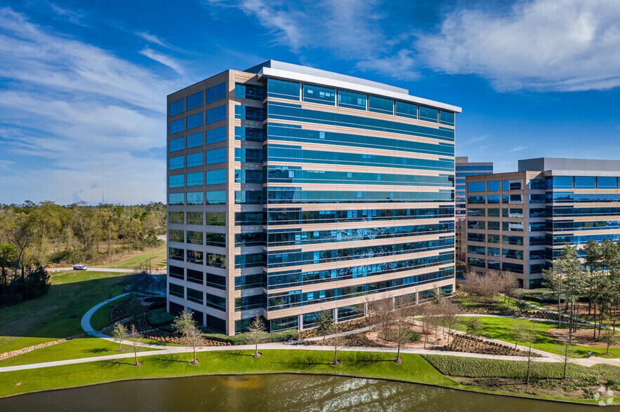 More Photos Of 1780 Hughes Landing Blvd, The Woodlands Office For Lease