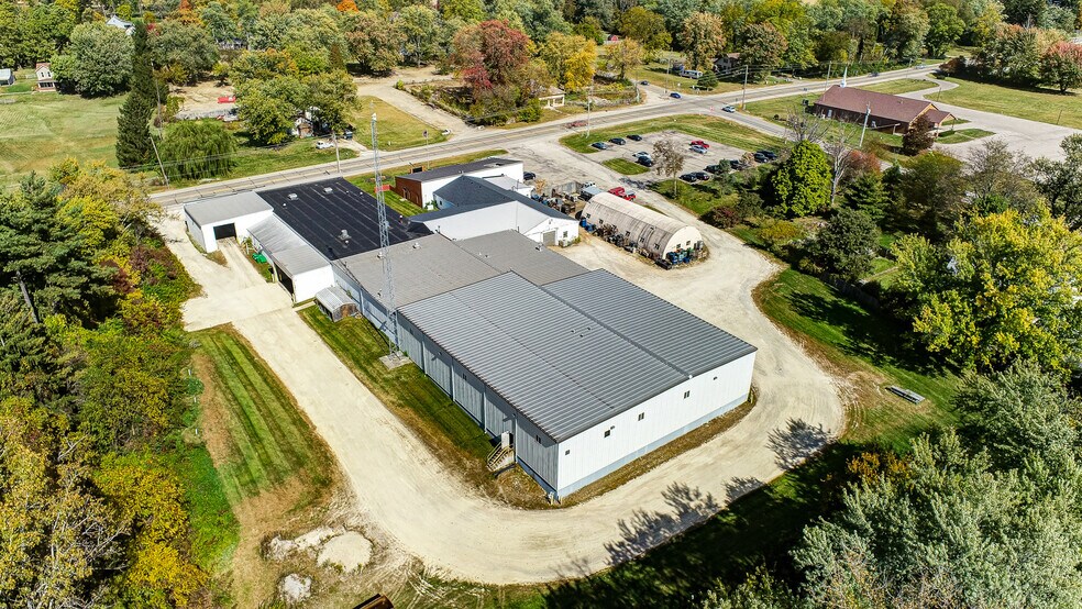 More Photos Of 5589 W National Rd, Springfield Warehouse For Sale