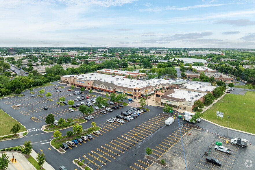 More Photos Of 2300-2356 W West Higgins Rd, Hoffman Estates Storefront For Sale
