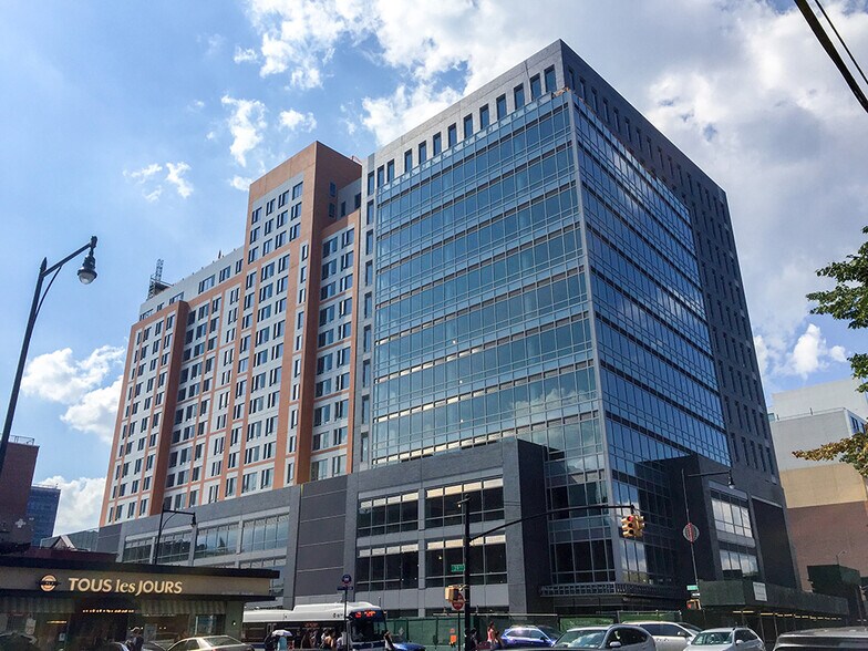 More Photos Of 38-08 Union St, Flushing Office For Sale