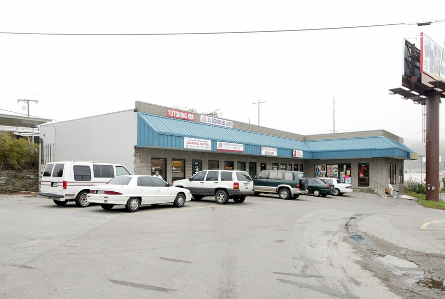 More Photos Of 474-486 Bell Rd, Nashville Unknown For Lease