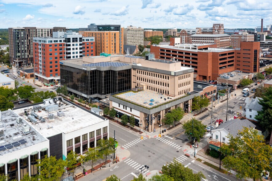 More Photos Of 401-407 E Liberty St, Ann Arbor Office For Sale