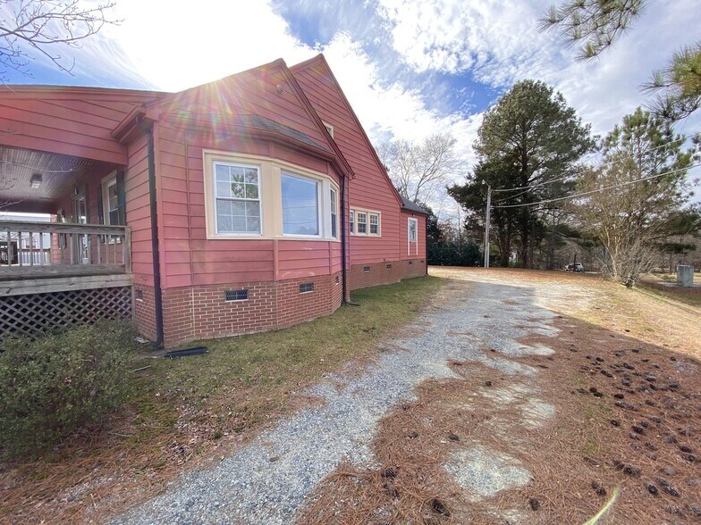 More Photos Of 785 Davidson Dr, Concord Medical For Sale