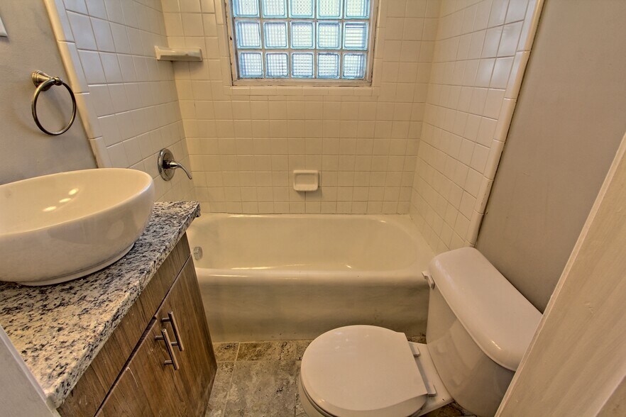 More Photos Of 1294 Piedmont Ave NE, Atlanta Apartments For Sale