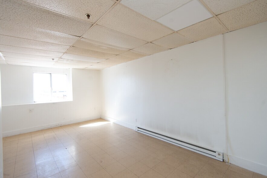 More Photos Of 612-616 Race St, Cambridge Apartments For Sale