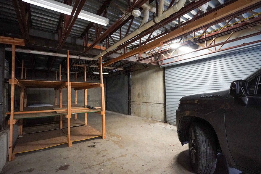 More Photos Of 179 Fairfield Ave, Dayton Office For Sale