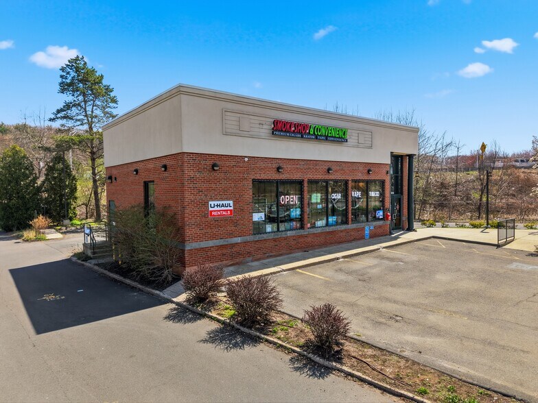 More Photos Of 613 Queen St, Southington Storefront For Sale