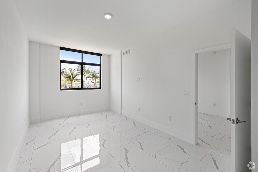 More Photos Of 1 Curtiss Pky, Miami Springs Apartments For Sale