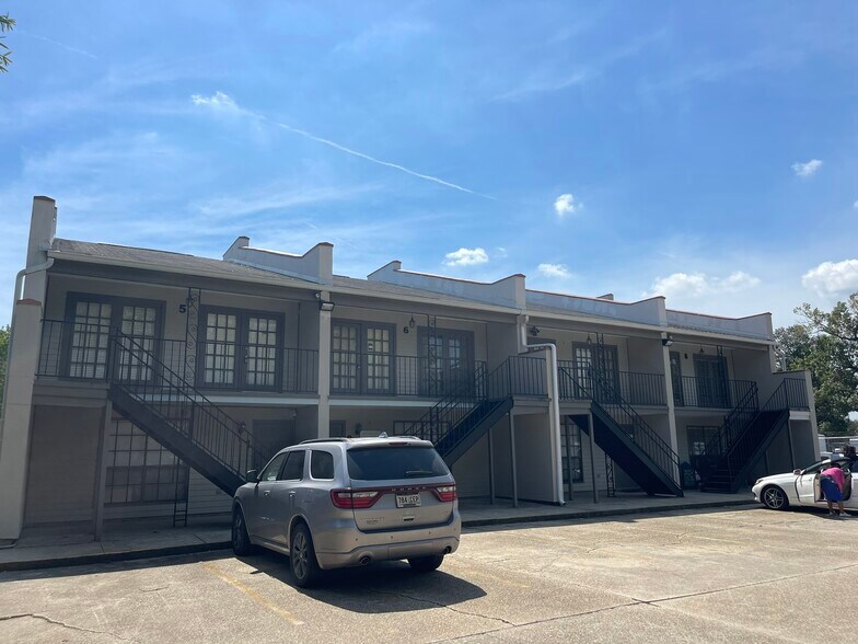 More Photos Of 11832 Newcastle Ave, Baton Rouge Office For Lease