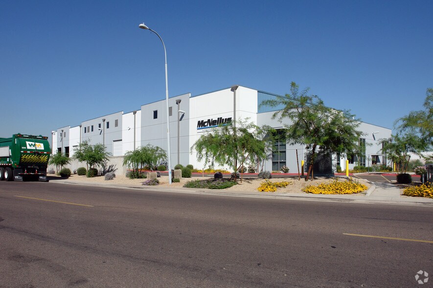 More Photos Of 4724 W Roosevelt St, Phoenix Warehouse For Lease