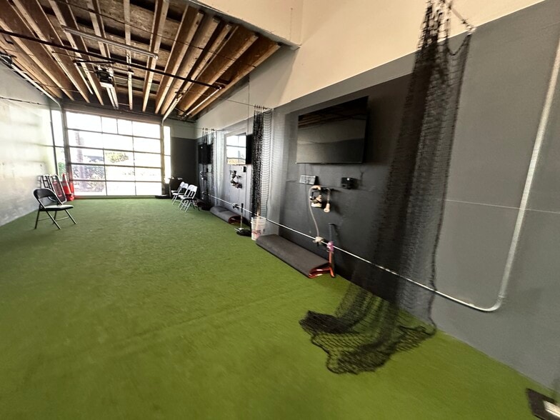 More Photos Of 861 Harold Pl, Chula Vista Research And Development For Sale