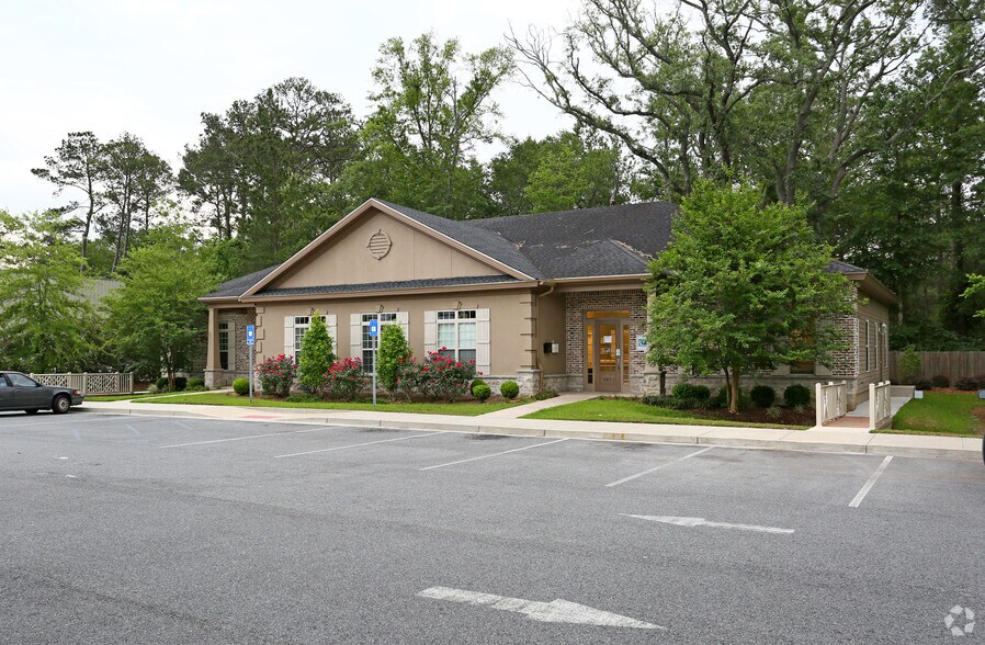 More Photos Of 247 Northside Dr, Valdosta Office For Lease