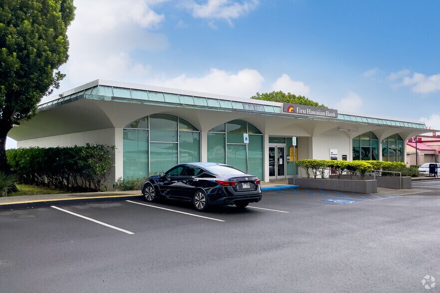 More Photos Of 45-480 Kaneohe Bay Dr, Kāneohe Unknown For Lease