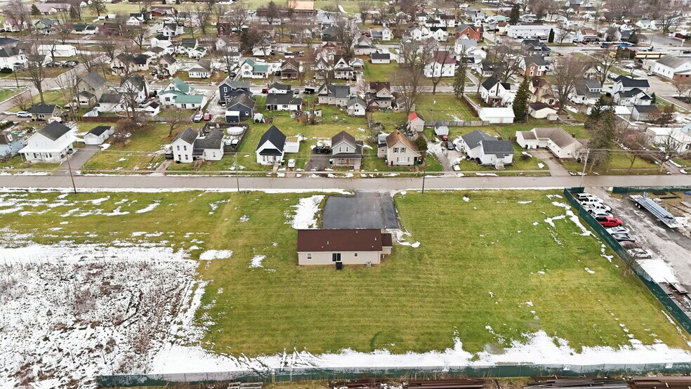 More Photos Of 206 Depot St, Butler Industrial For Sale