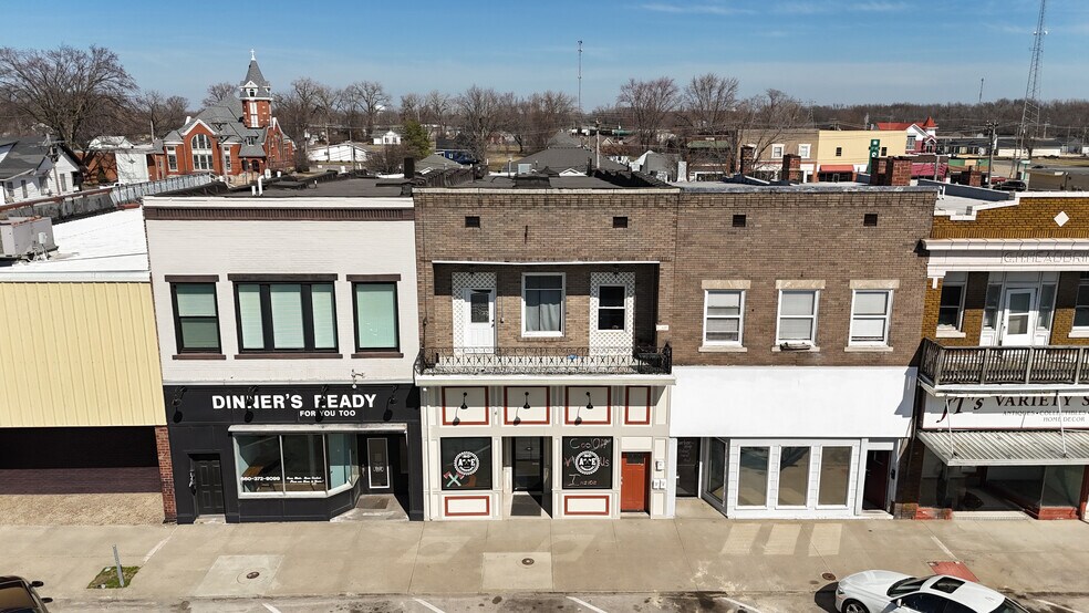 More Photos Of 535 W Reed St, Moberly General Retail For Sale