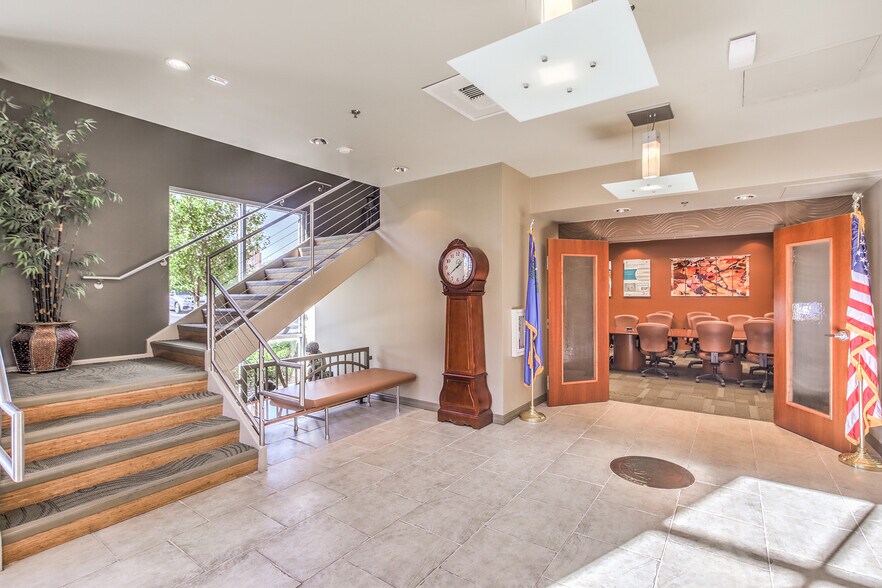 More Photos Of 6960 Smoke Ranch Rd, Las Vegas Medical For Lease