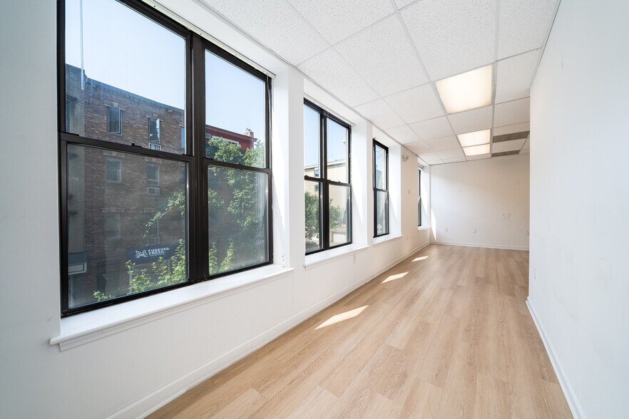 More Photos Of 358-360 1st St, Hoboken Medical For Lease