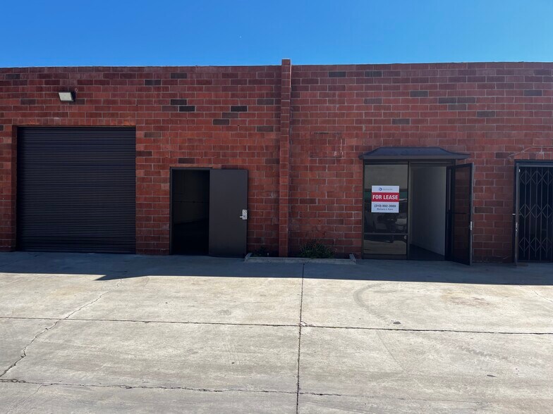 More Photos Of 1420 W Rosecrans Ave, Gardena Service For Lease