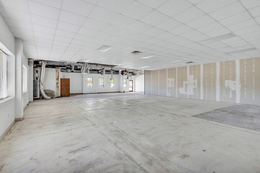 More Photos Of 3736 Mike Padgett Hwy, Augusta Freestanding For Lease