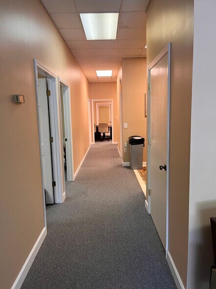 More Photos Of 7300-7314 Vanclaybon Dr, Apex Light Distribution For Lease