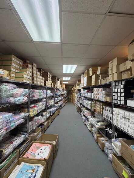 More Photos Of 70-42 48th Ave, Woodside Warehouse For Sale