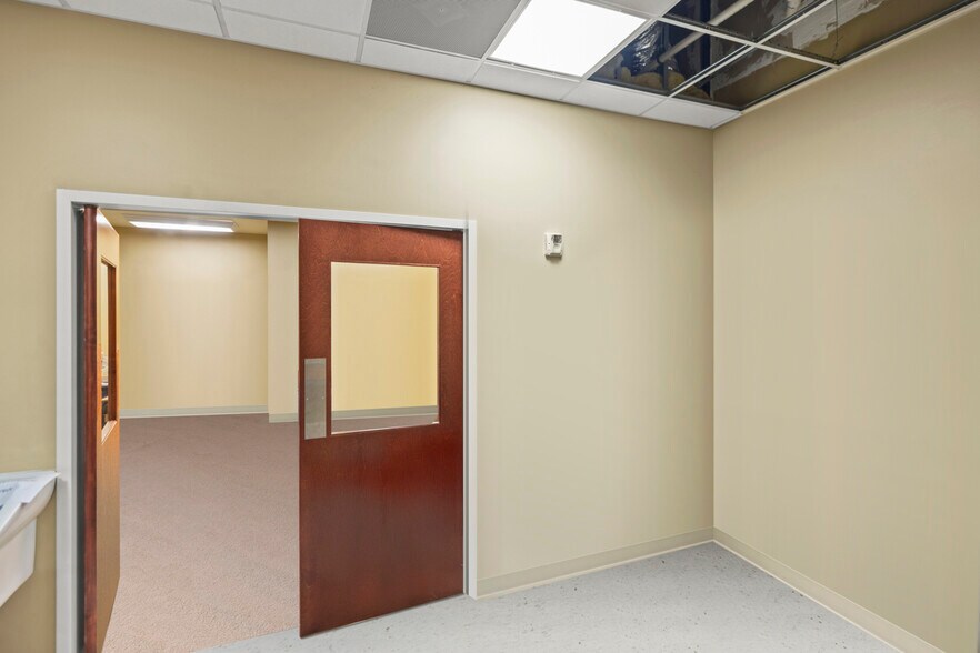 More Photos Of 403 Gilead Rd, Huntersville Medical For Sale