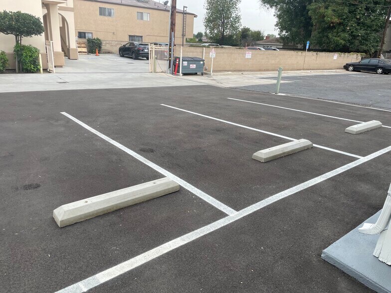 More Photos Of 1058-1060 E Las Tunas Dr, San Gabriel Storefront Retail Office For Sale