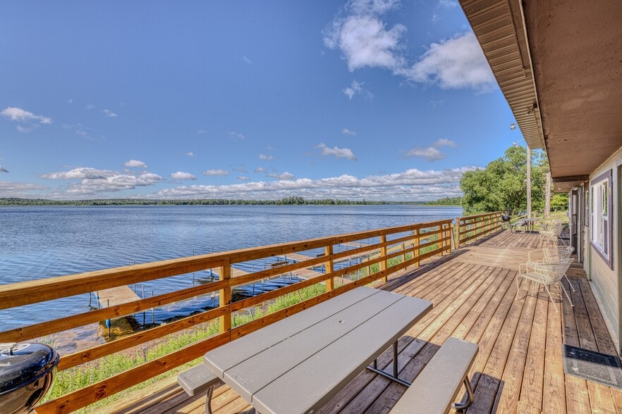 More Photos Of 8372 E Flowage Ln, Gordon Multifamily For Sale