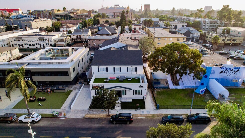 More Photos Of 668 W 28th St, Los Angeles Apartments For Sale
