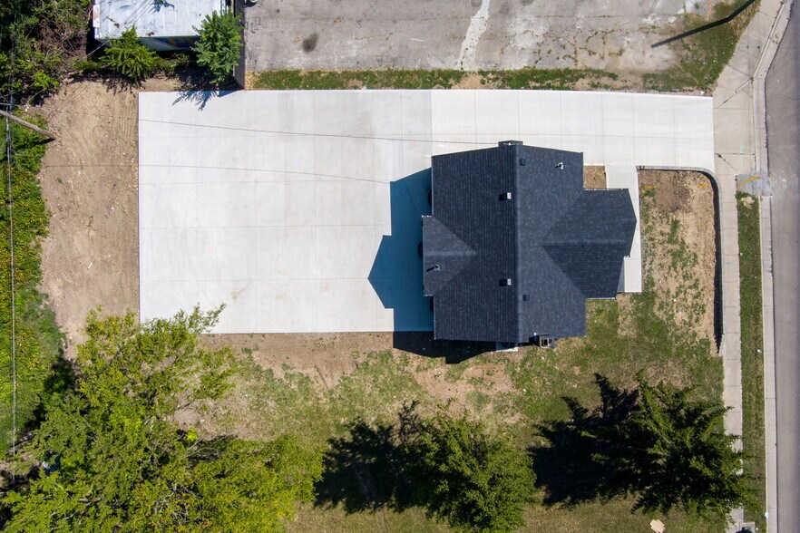 More Photos Of 3801 Salem Ave, Dayton Office For Sale