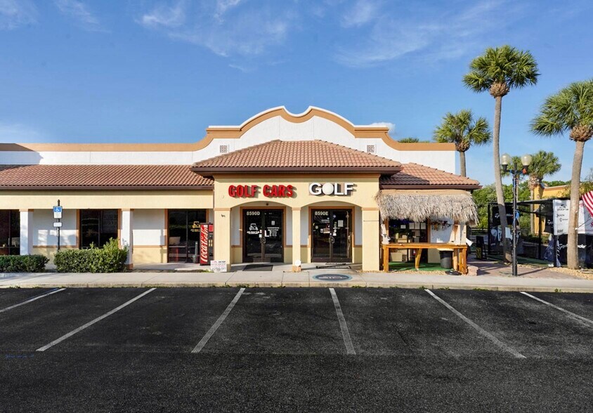 More Photos Of 8590 E CR-466, Lady Lake Freestanding For Sale