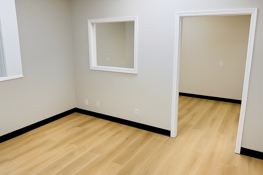More Photos Of 5530 Birdcage St, Citrus Heights Office For Lease