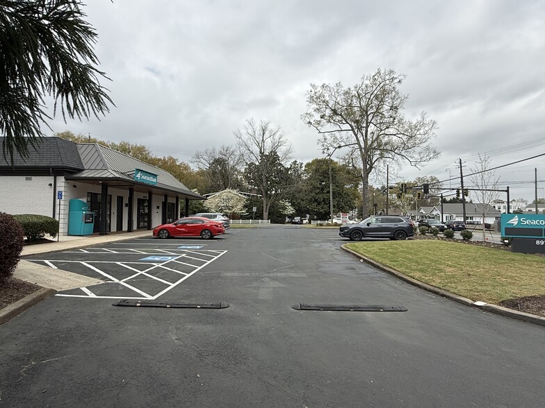 More Photos Of 8910 Main St, Woodstock Storefront Retail Office For Lease