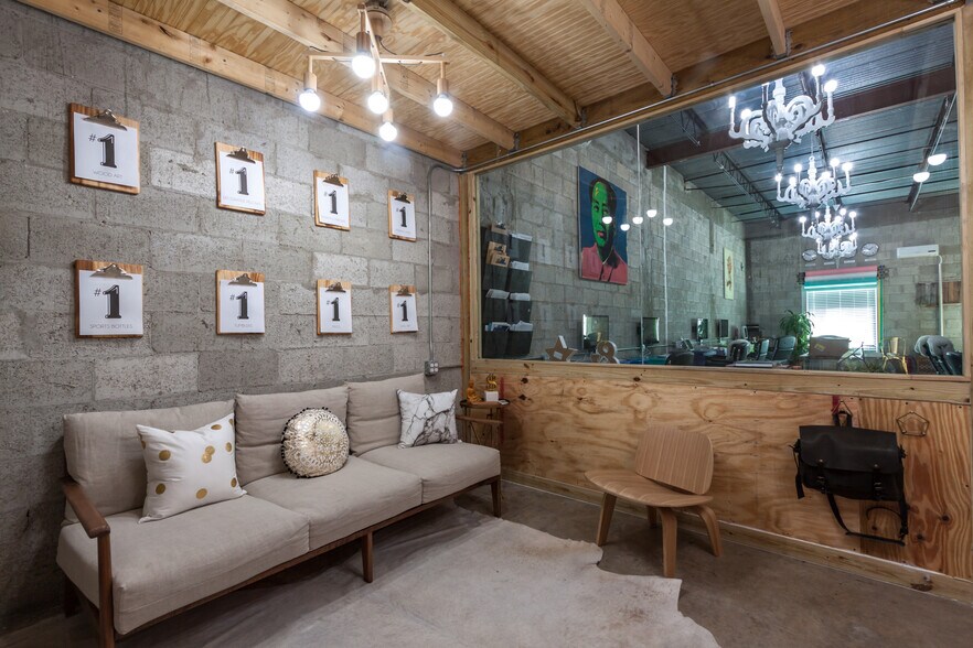 More Photos Of 4160-4260 NW 1st Ave, Boca Raton Showroom For Lease