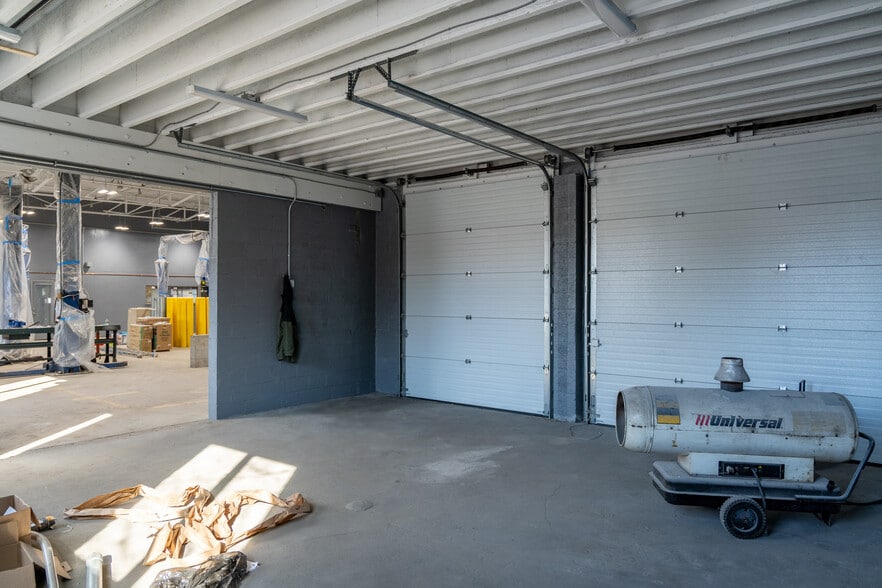 More Photos Of 42 County St, Attleboro Unknown For Lease