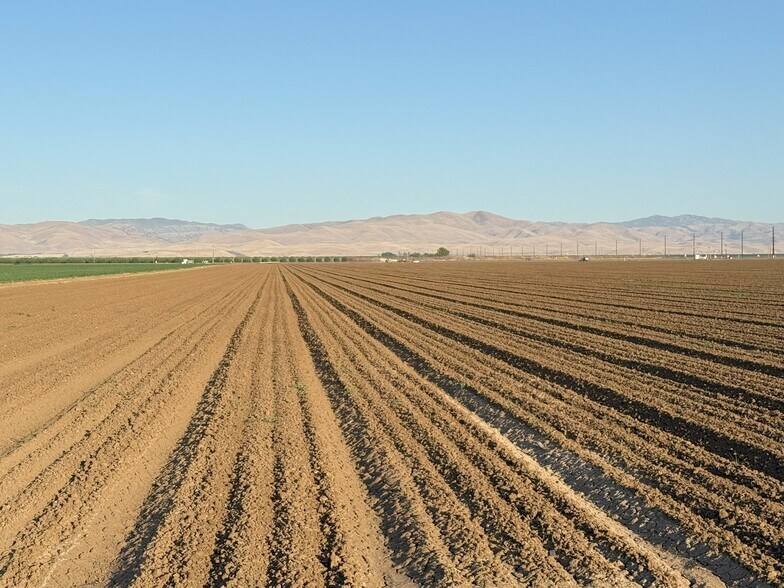 More Photos Of 19054 CA-33, Crows Landing Land For Sale