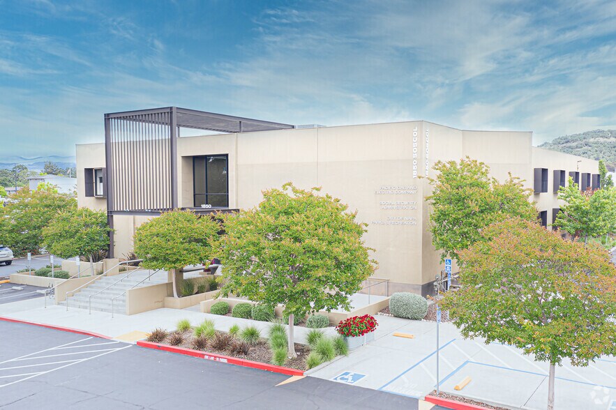 Primary Photo Of 1850 Soscol Ave, Napa Medical For Lease