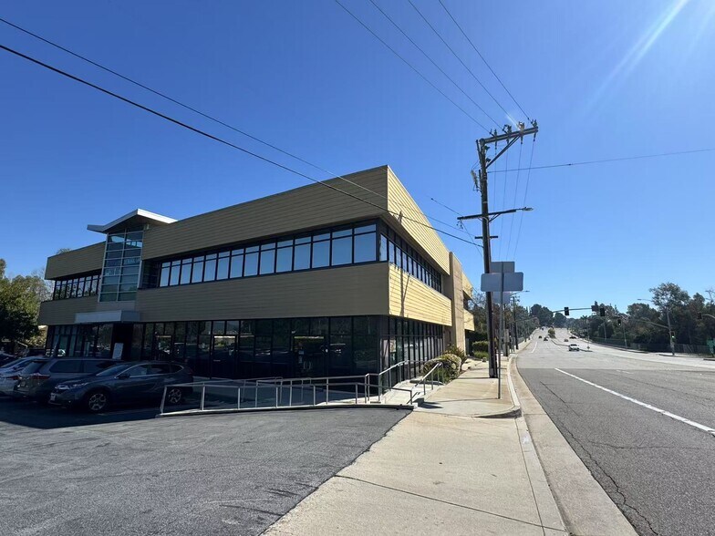 More Photos Of 2040 S Brea Canyon Rd, Diamond Bar Office For Lease