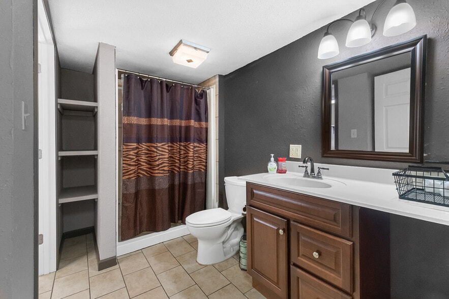 More Photos Of 7450 Highway 187, Eureka Springs Restaurant For Sale