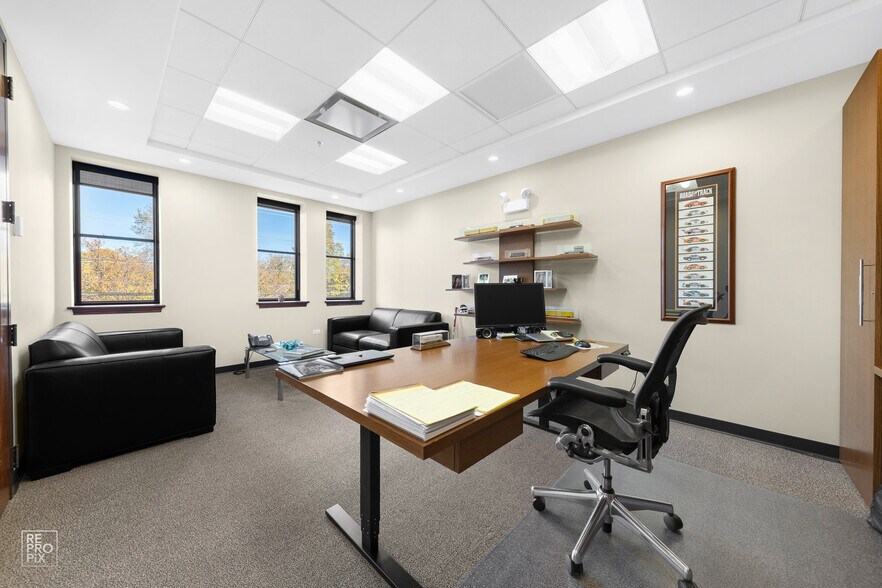 More Photos Of 1 Walker Ave, Clarendon Hills Office For Lease