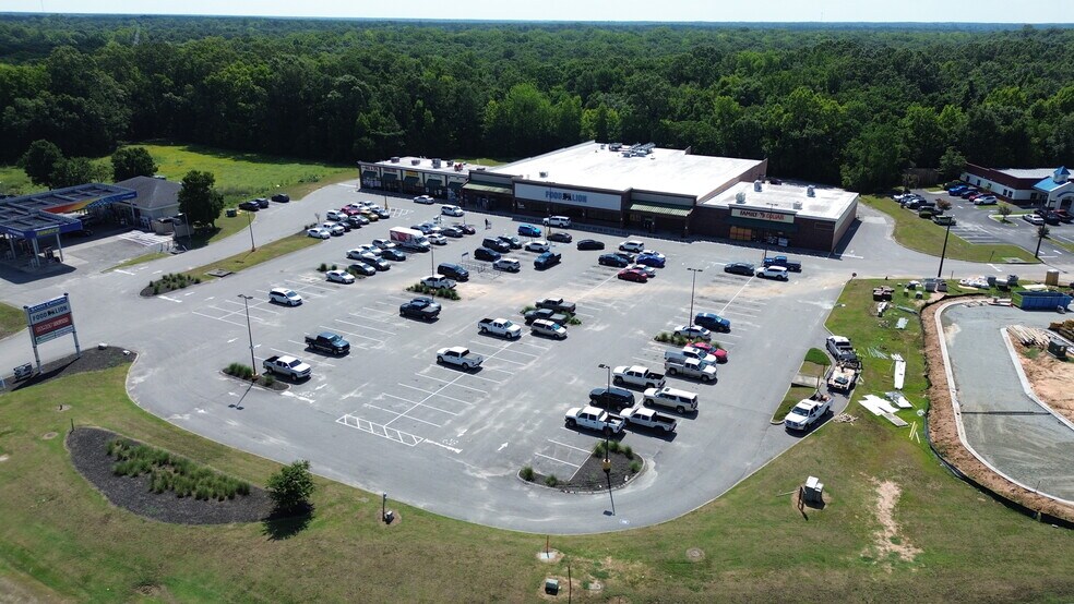 More Photos Of 608 N Us-52 Hwy, Moncks Corner Unknown For Lease
