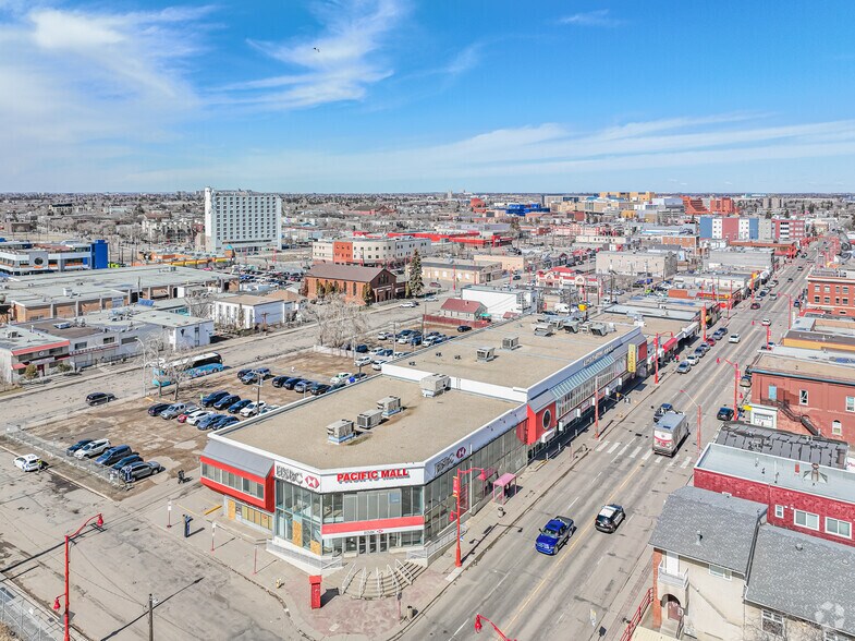 More Photos Of 9700 105th Ave NW, Edmonton Storefront For Lease