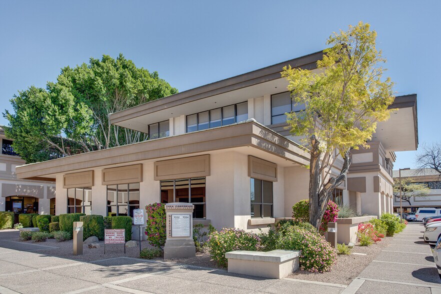 More Photos Of 7032-7054 E Cochise Rd, Scottsdale Medical For Lease