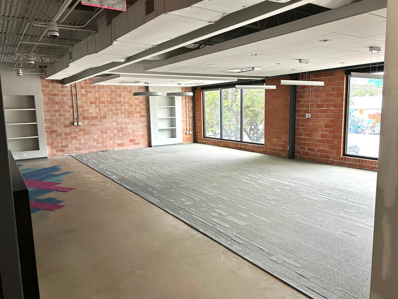 More Photos Of 1105 St Emanuel St, Houston Office For Lease